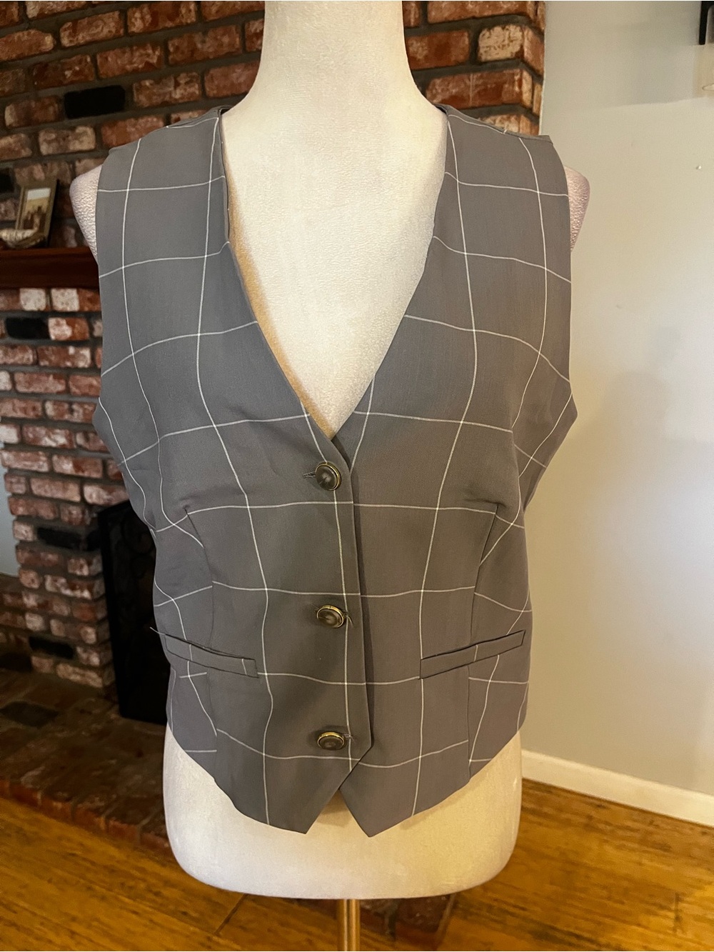 Bailey/44 $129 Grey Grid Plaid Tailored Vest